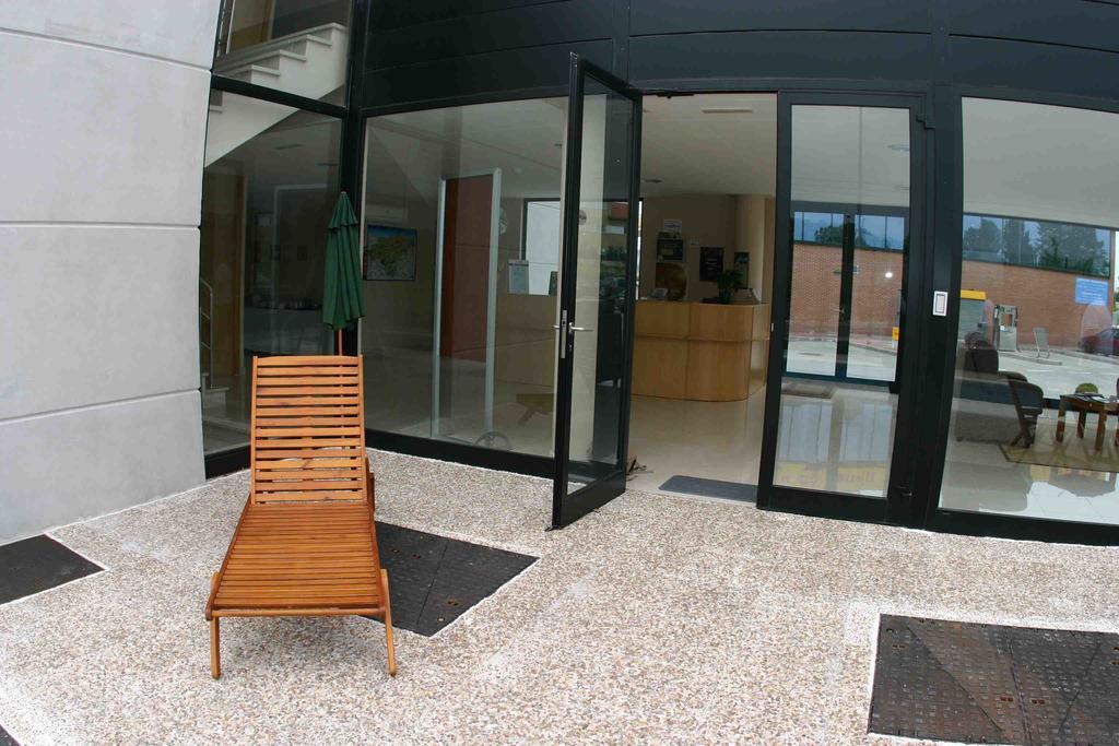 Puerta De Santillana Reocín Exterior foto